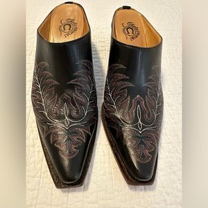 Charlie 1 Horse Western Mules